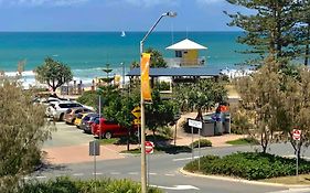 Ocean View - Alexandra Headlands Beachfront Unit